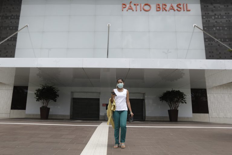 Sao Paolo, Brasil, alarga cuarentena al 10 de mayo