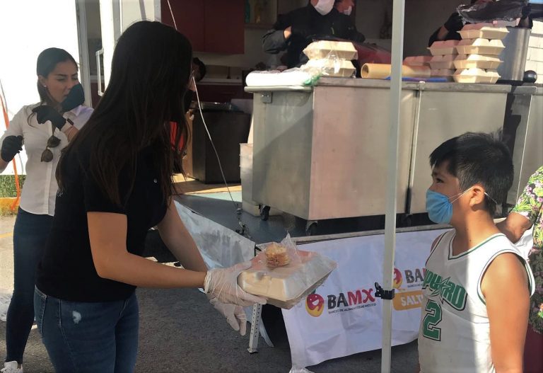 Continuarán restauranteros con donación de platillos en Banco de Alimentos