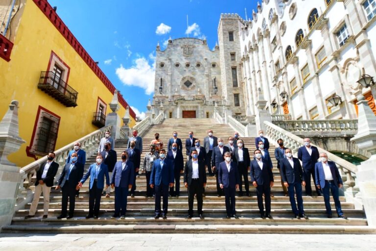 Piden gobernadores que presupuesto 2021 permita hacer frente a la crisis