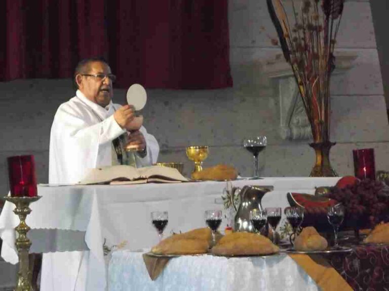 Fallece el padre Rodolfo Pachicano Llaca