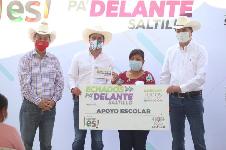 Arranca alcalde entrega de Apoyos Escolares en ejidos de Saltillo