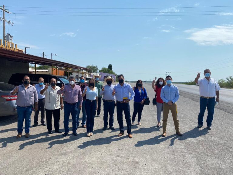 Sigue Verónica Martínez recorriendo las regiones de Coahuila