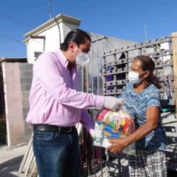 entrega-chema-morales-mil-apoyos-alimenticios-en-colonia-santa-fe-1.jpg