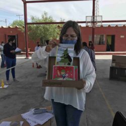 Inicia primaria Vicente Guerrero entrega de paquetes escolares a padres de familia 2