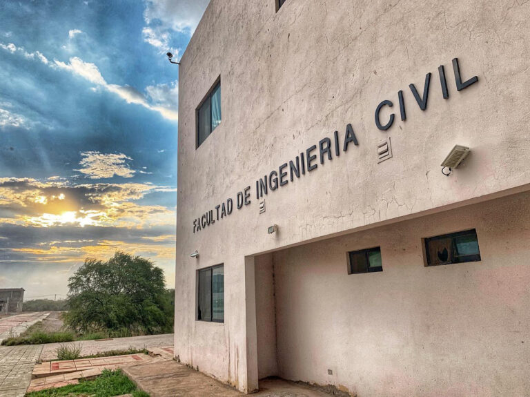 Celebra Facultad de Ingeniería Civil Unidad Torreón 40 Años de formar profesionistas 