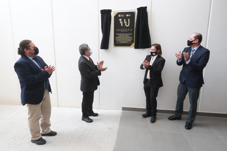 Conmemora Escuela de Artes Plásticas de la UA de C 100 Años de historia, calidad académica y desarrollo cultural 