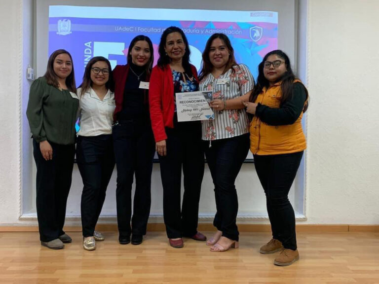 Alumnas de FCA Monclova de la UA de C ganan segundo lugar en la XIV Expo Nacional Emprendedora de ANFECA