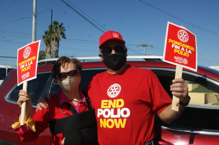 Con caravana, conmemoran el Día Mundial Contra la Polio