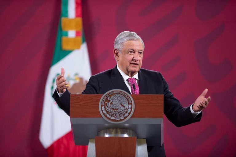 INE ordena a AMLO se abstenga de interferir desde las mañaneras en favor o en contra de actores político electorales   