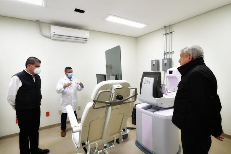 Inauguran AMLO y Riquelme Hospital General del IMSS en Acuña