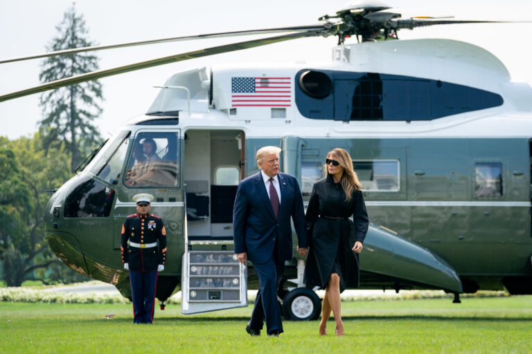 Trump y su esposa Melania dan positivo por COVID-19