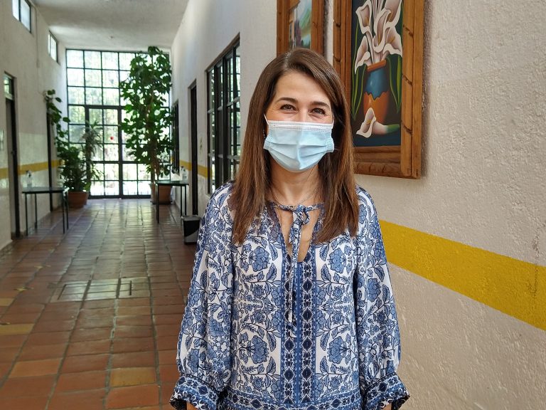 Ofrece Casa de los Niños centro de cómputo para apoyar a menores con clases en línea