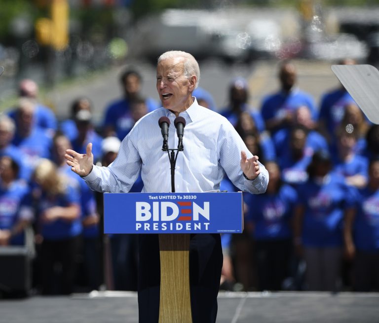 Joe Biden gana en Arizona y Georgia mientras Trump vence en Carolina del Norte, los últimos tres Estados por decidir