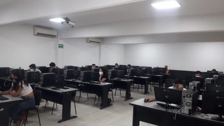 Presentan Examen General de Egreso de Licenciatura más del 90 por ciento de los egresados de la UA de C 