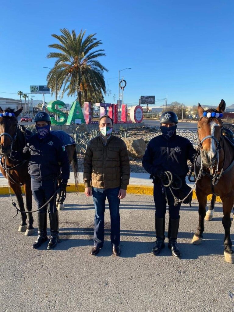 Reconoce Manolo a Elementos de la Policía Montada