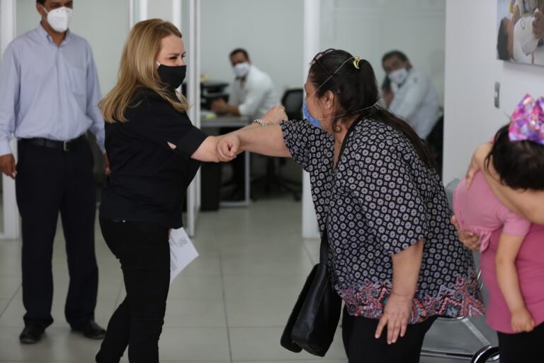 Ante pandemia, DIF Coahuila no detiene trabajo: Marcela Gorgón