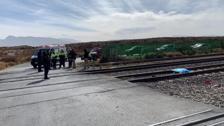 Hombre pierde la vida tras ser arrollado por tren en Ramos Arizpe 