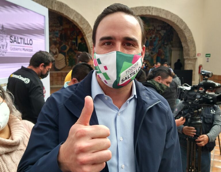 Reconocimiento a Coahuila por bajar COVID sin cerrar negocios es una gran noticia: Manolo