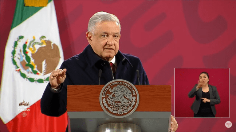 Vacunación contra COVID-19 iniciará el jueves 24 de diciembre, confirma AMLO