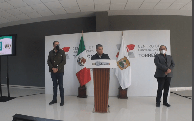 “Aquí también hay pobres”, dice Riquelme tras anuncio de donación de vacunas a otros países  