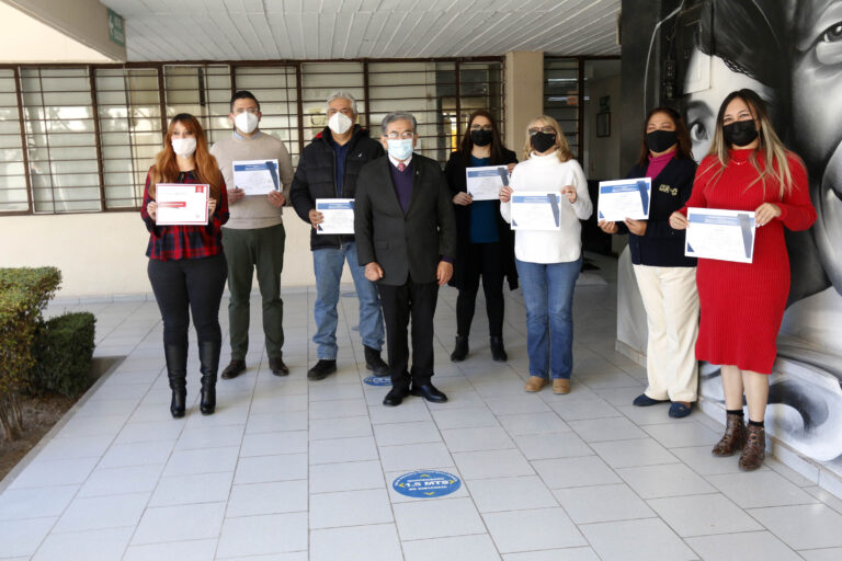 Inauguran en la Facultad de Psicología de la UA de C una nueva Sala de Posgrado