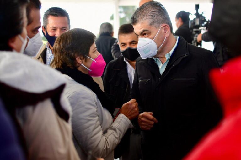 Sigue en pie construcción de Centros de Gobierno