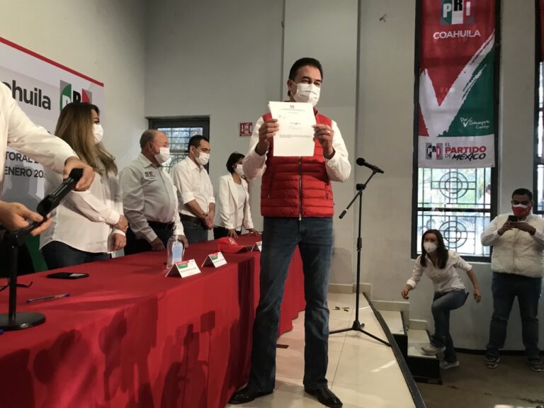 Jaime Bueno se presenta como aspirante a precandidato al distrito 07 en Coahuila 