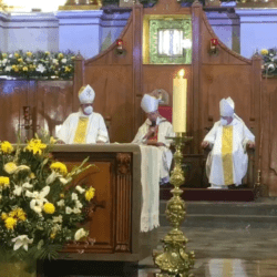 Celebran centenario de obispo emérito Francisco Villalobos2