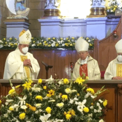 Celebran centenario de obispo emérito Francisco Villalobos6