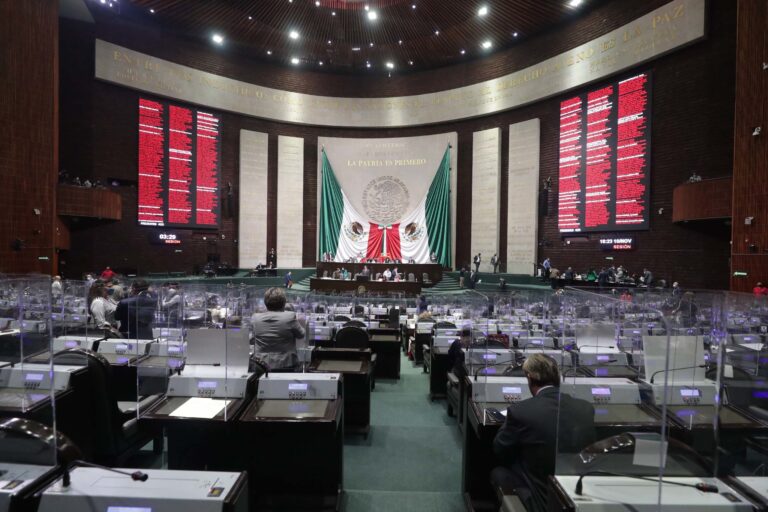 Pide COPARMEX a diputados analizar Ley de la Industria Eléctrica antes de votarla