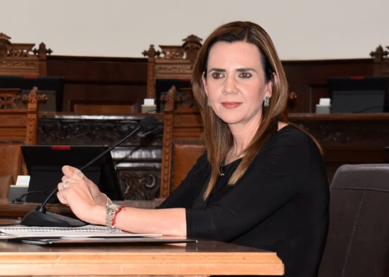 Solicita diputada local informen a usuarios sobre falsificación de vacunas Covid-19