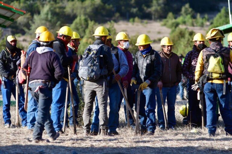 Controlan en 40% incendio en la Sierra de Arteaga
