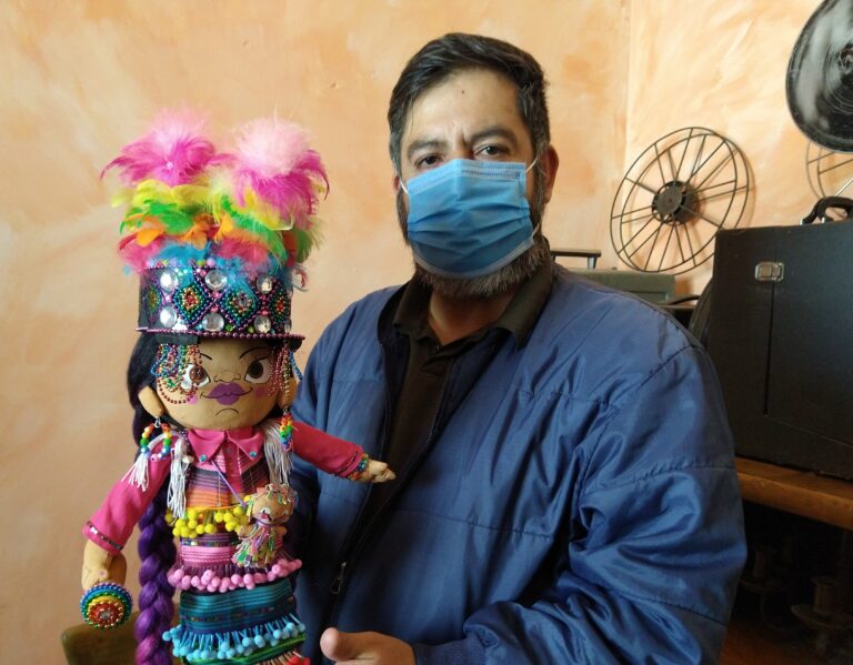 Apoyarán con talleres de elaboración de la Muñeca Saltillense a mujeres víctimas de violencia