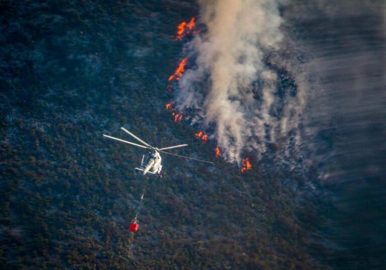 Beneficiarán condiciones climatológicas combate al incendio en la Sierra de Arteaga