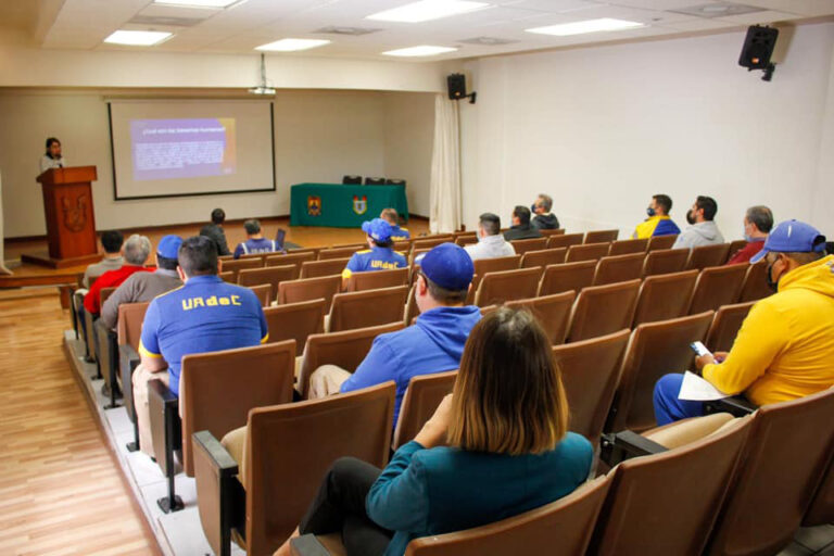 Inicia el programa de capacitación para entrenadores deportivos de la UA de C “Derechos Humanos y Deporte: Construyendo Espacios de Paz” 