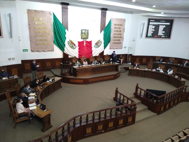 Piden diputados de Coahuila a Andrés López respetar división de poderes en México