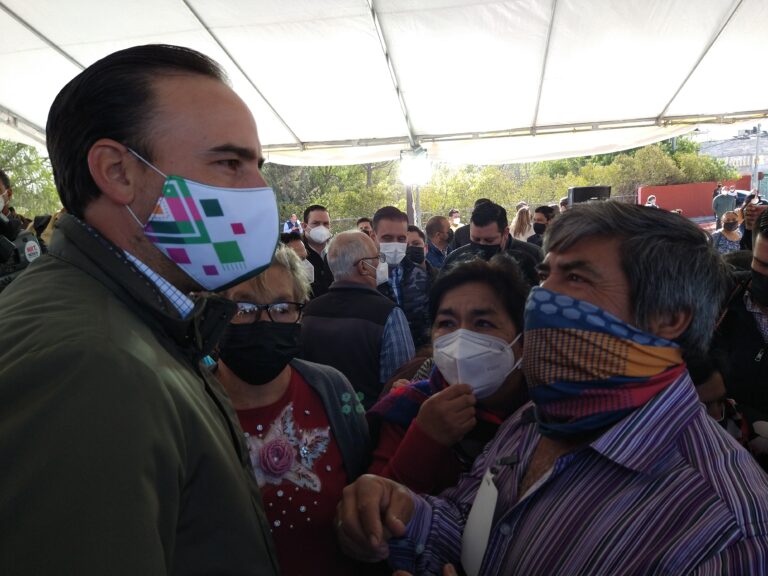 Positivo que Gobierno Federal aplique en Torreón propuesta de macro puntos de vacunación contra COVID-19: Manolo