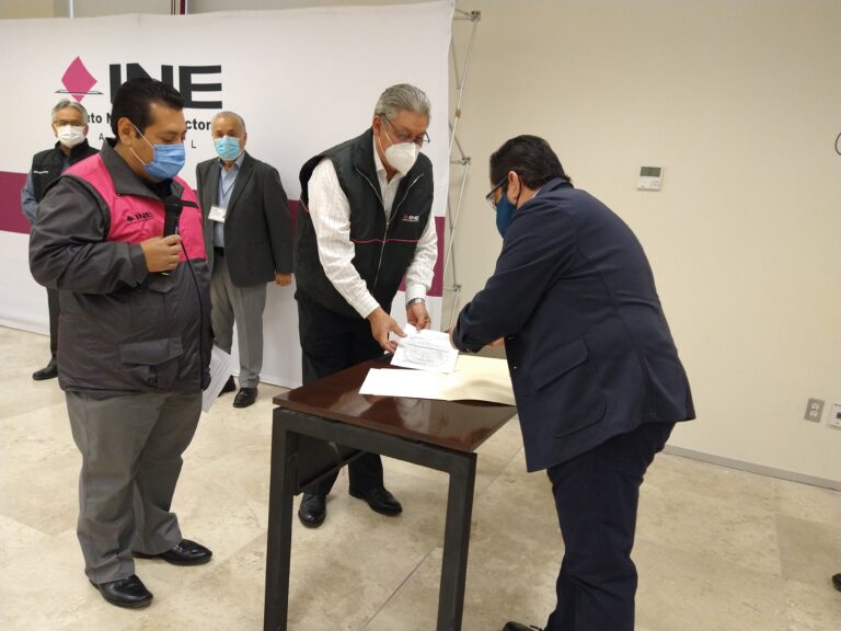Entrega INE listados nominales definitivos de electores al IEC y a Consejos Distritales