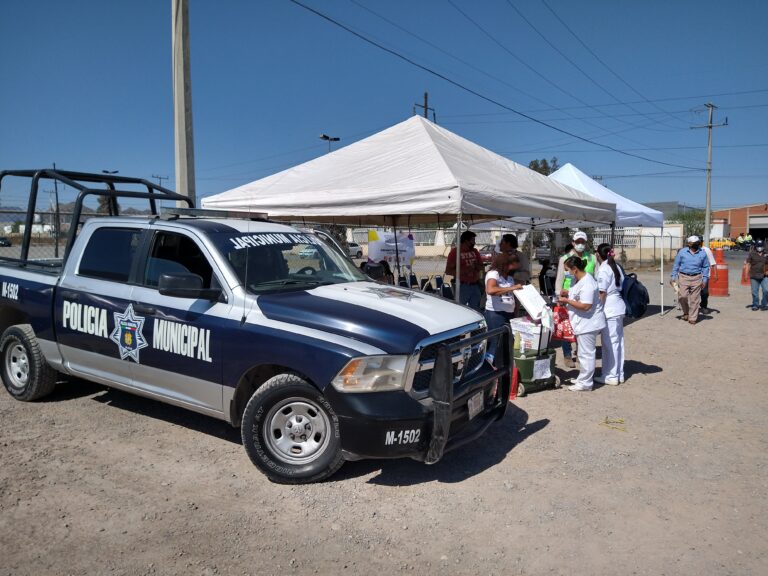 Mantiene Comisaría de Seguridad y Protección Ciudadana vigilancia durante las 24 horas en puntos de vacunación