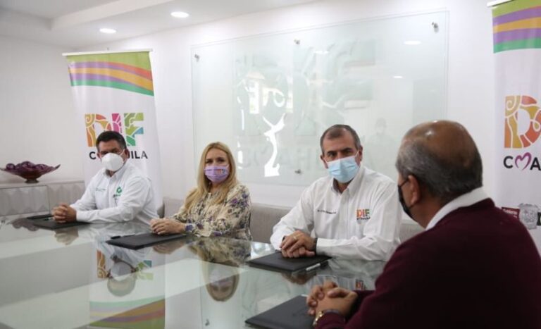 Coahuila tiene jóvenes comprometidos: Marcela Gorgón