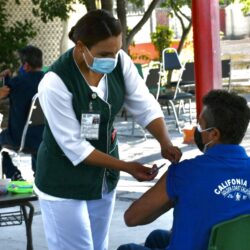 Avanza vacunación anticovid en zona urbana y rural de Ramos Arizpe4