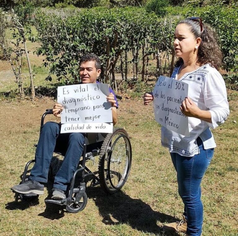 Enfrentan pacientes de esclerosis múltiple no sólo su enfermedad; sino también la incomprensión de la gente