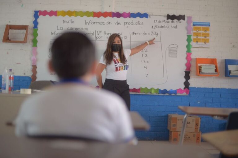 Otras 110 escuelas públicas regresarán a clases presenciales el 31 de mayo