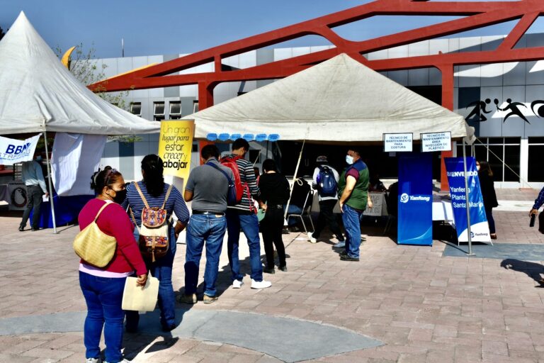 Un éxito la feria de empleo en Ramos Arizpe