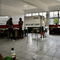 Electores en Analco no encontraron su casilla; hay división de seccional
