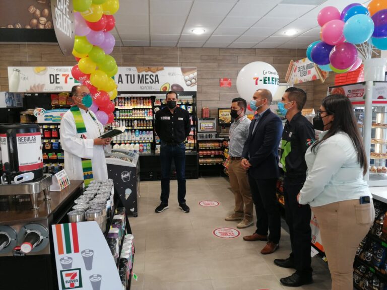 Inauguran Seven Eleven sucursal “Los Valdez”