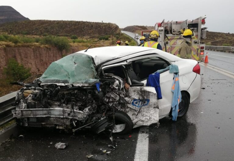 Muere hombre tras chocar contra tráiler en el libramiento Norponiente