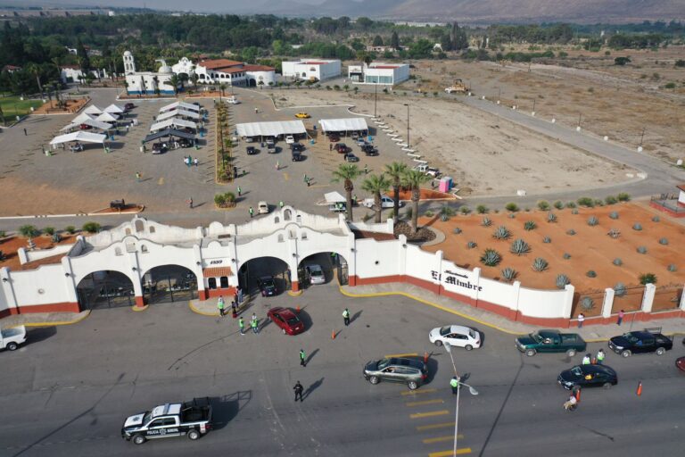 Nuevo centro de vacunación en Hacienda El Mimbre todo un éxito