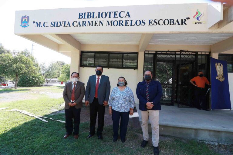 Rinden homenaje a la Mtra. Silvia Carmen Morelos Escobar y nombran biblioteca en su honor en la Facultad de Ciencias Físico Matemáticas UA de C