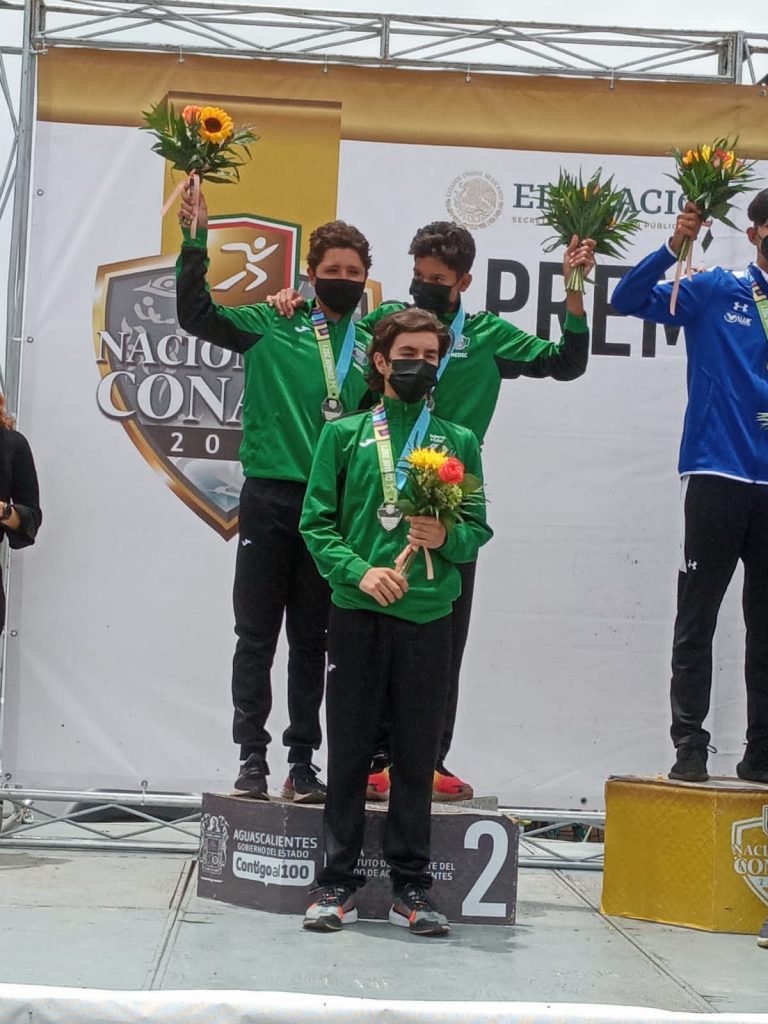 En ciclismo, Medalla de Plata en ruta por equipos para Coahuila